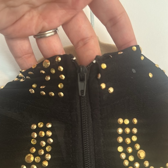 Black mesh bodysuit with gold gem appliqué Size M BOUTIQUE - Picture 4 of 6